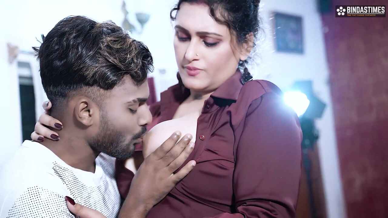 Big Boobs Desi Model Fucked 2023 Bindastimes Hindi XXX Video